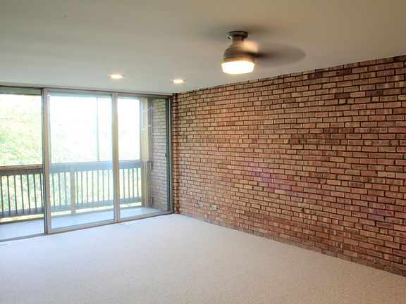 2nd image of 5500 Hillcrest Ln APT 2H