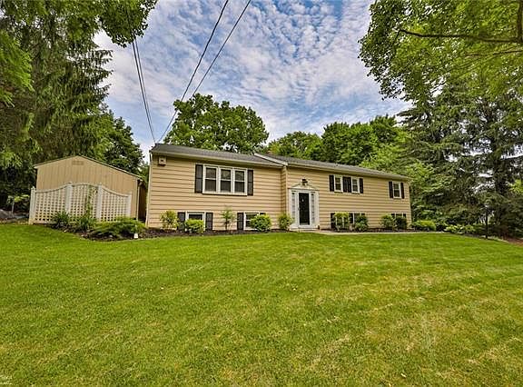 4th image of 3528 Southwood Dr