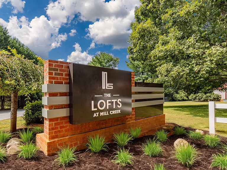 Lofts at Mill Creek Apartments — Photo 30