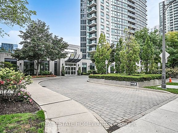 3rd image of 30 Harrison Garden Blvd #1207