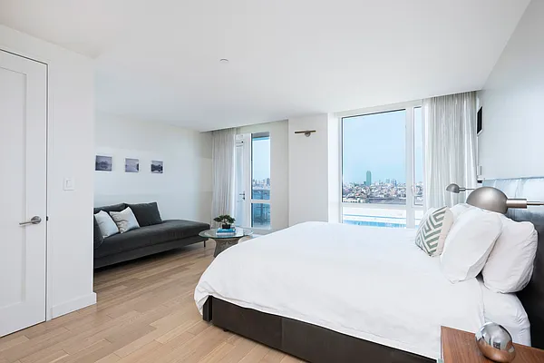 Sold by Compass | media 5