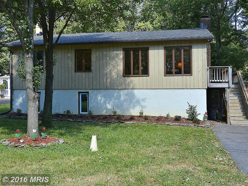 1st image of 319 Cedar Ln
