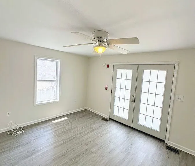 456 Delmar St #2 — Photo 21