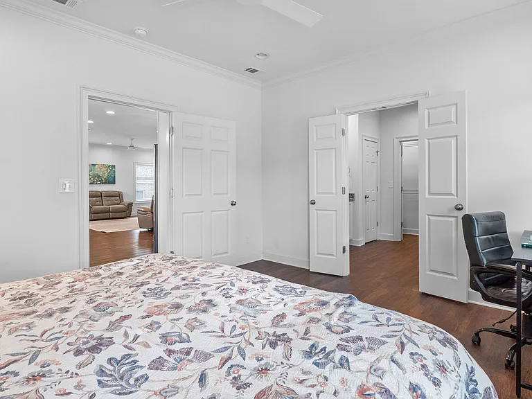 2451 Vesta Dr — Photo 17