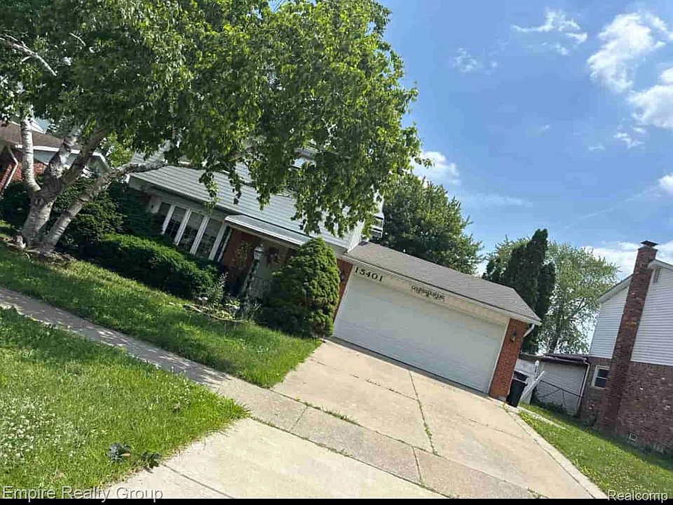 1st image of 15401 Vivian St