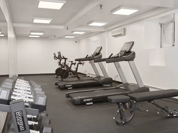 344 East 63rd Street image 8 of 11