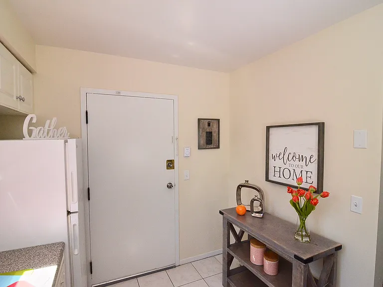 Briarwood Apartments — Photo 4