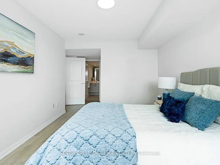 65 Liberty St #423 — Photo 11