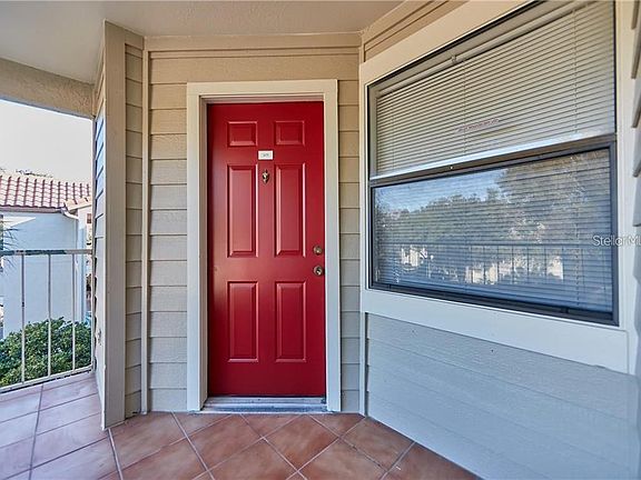 2nd image of 3032 PARKWAY BOULEVARD #305