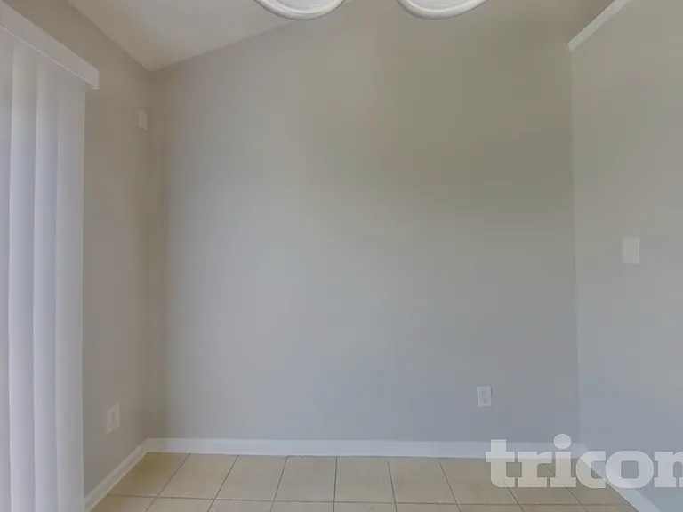 2104 Gold Nugget Dr — Photo 3