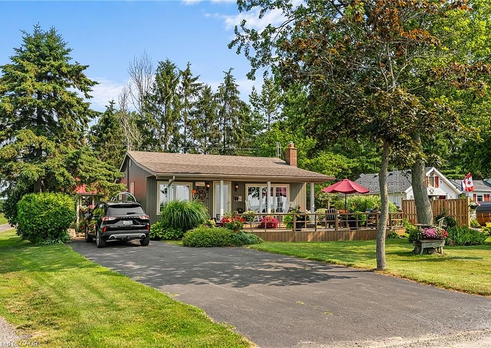 1st image of 2387 Lakeshore Rd