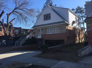 6572 Ellwell Cres, Flushing, NY 11374