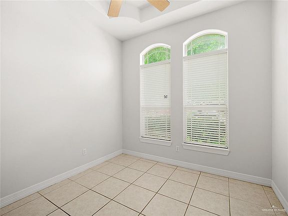 5th image of 2601 Hylton Ave