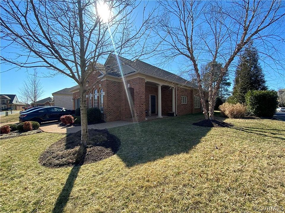 1st image of 960 Belva Ln