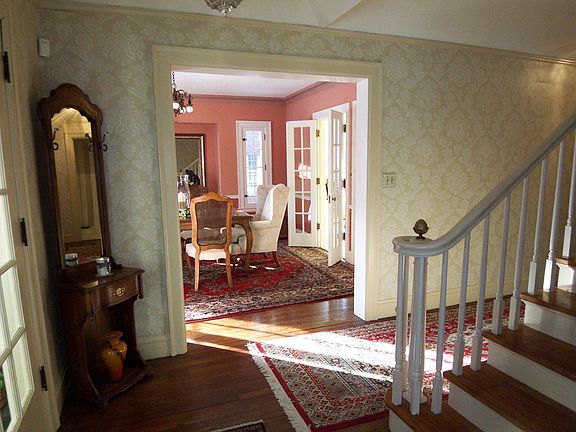 Classic center-hall colonial floorplan