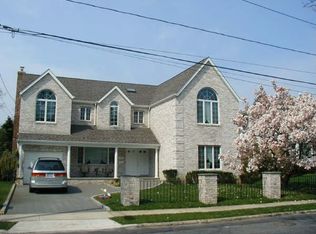 542 Hazel Dr, Woodmere, NY 11598