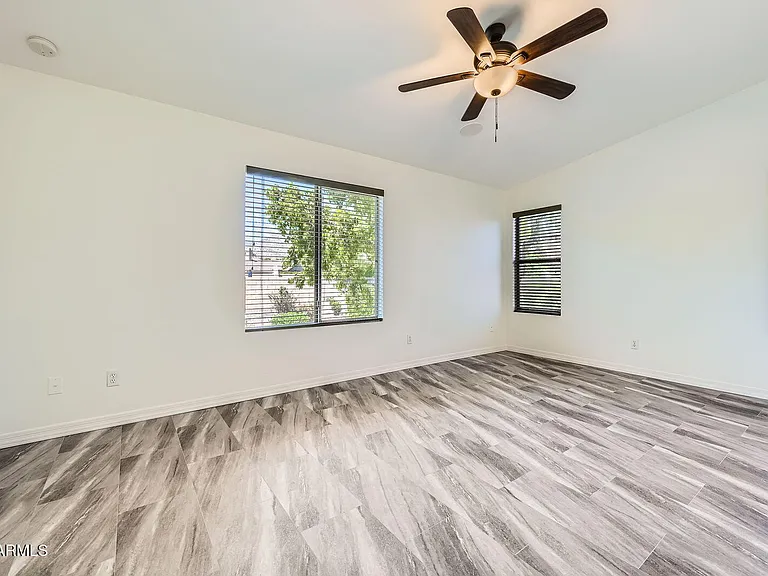 10310 E Le Marche Dr — Photo 11