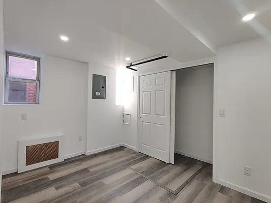 Rented by Signature Property Realty | media 2