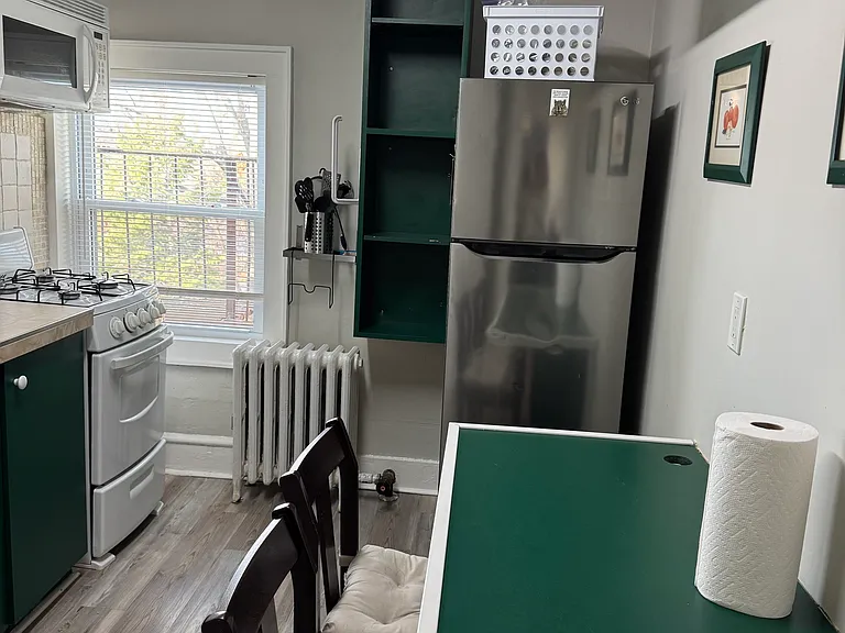 457 Front St #3 — Photo 3