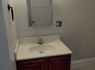 17 E 27th St APT 3, Minneapolis, MN 55408