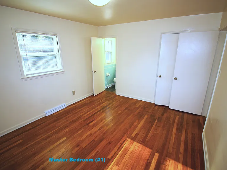 1090 Meridian Ct — Photo 15