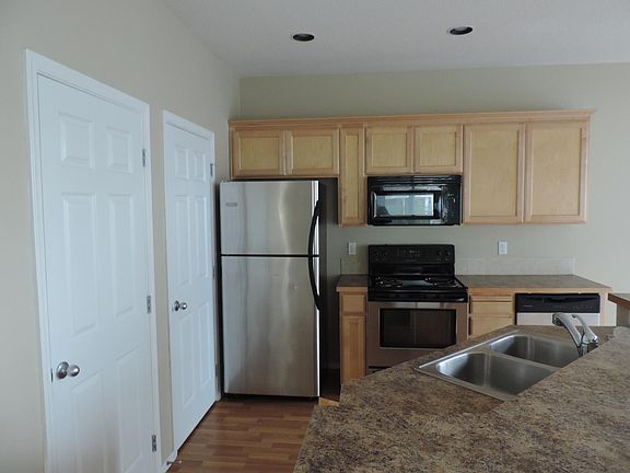 2nd image of 155 NW 9th Ct #5
