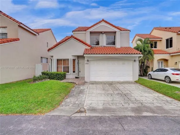 3745 Piccadilly St #114, Hollywood, FL 33021
