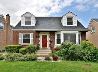 7658 W Peterson Ave, Chicago, IL