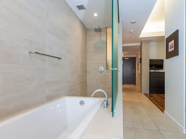36 Water St #601 — Photo 11