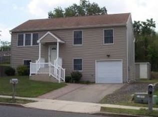 145 Schooner Ave, Barnegat, NJ 08005