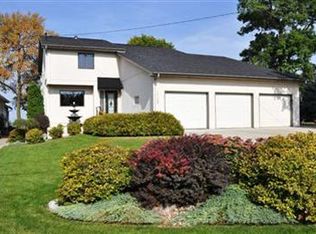 1703 S Shore Dr, Clear Lake, IA 50428