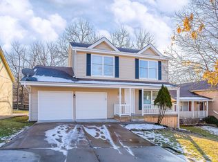 1119 NW 63rd St, Kansas City, MO 64118