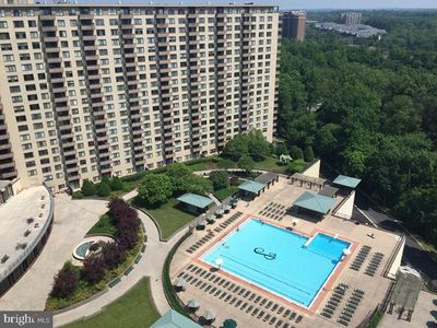 5225 Pooks Hill Rd APT 1814S, Bethesda, MD, 20814