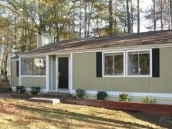 108 Kings Ridge Dr, Peachtree City, GA 30269