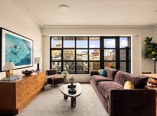 127 Kent Ave #2B, Brooklyn, NY