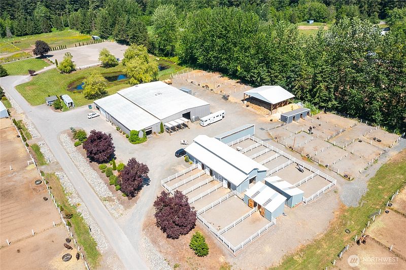 3rd image of 2176 Burk Road
