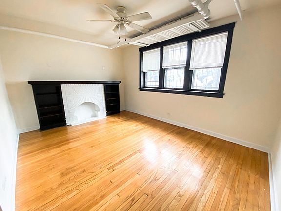 4th image of 1501 N Wicker Park Ave #G