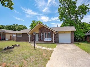 3504 Chetwood Dr, Del City, OK 73115