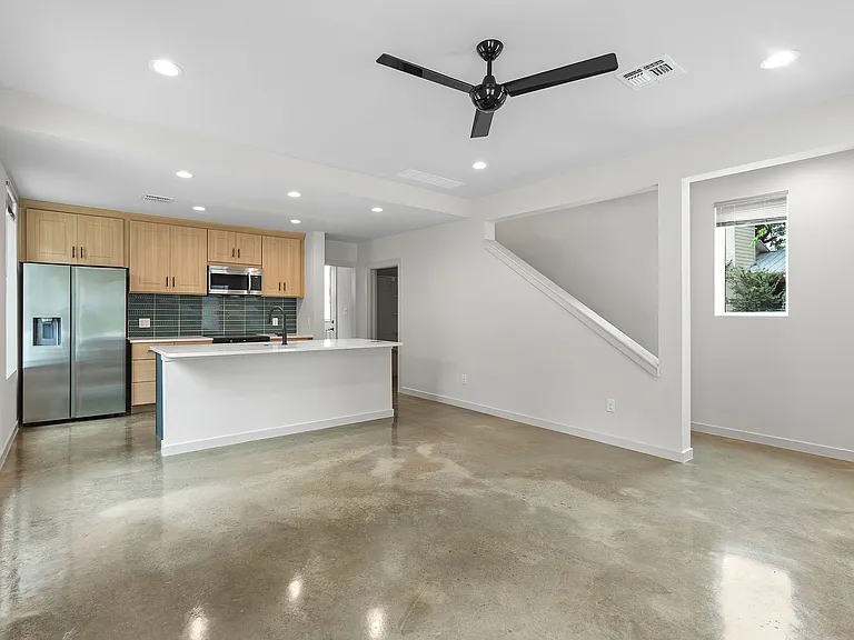 Modern Luxury in San Marcos' Premier Courtyard Community Now Leasing! — Photo 111