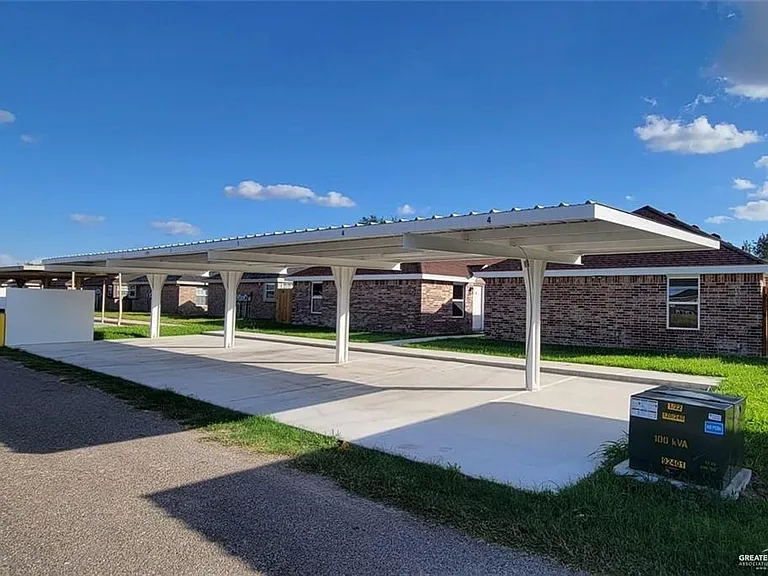 1809 W Portales Dr #3 — Photo 10