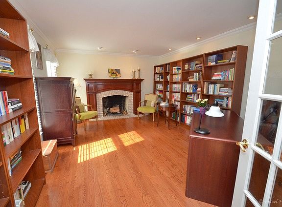 3rd image of 2603 Arrowwood Ln