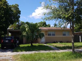 725 NW 200th St, Miami Gardens, FL 33169
