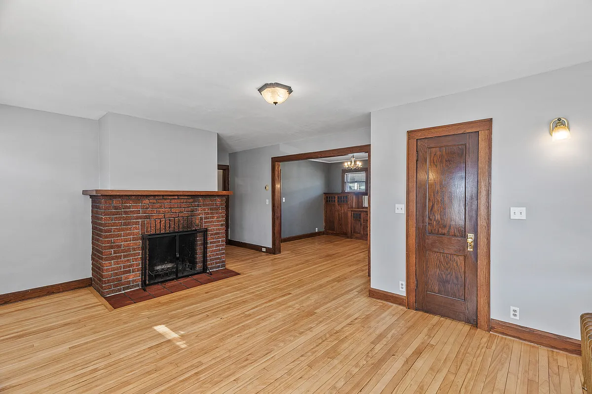 Building Photo - 3016 Portland Ave #2
