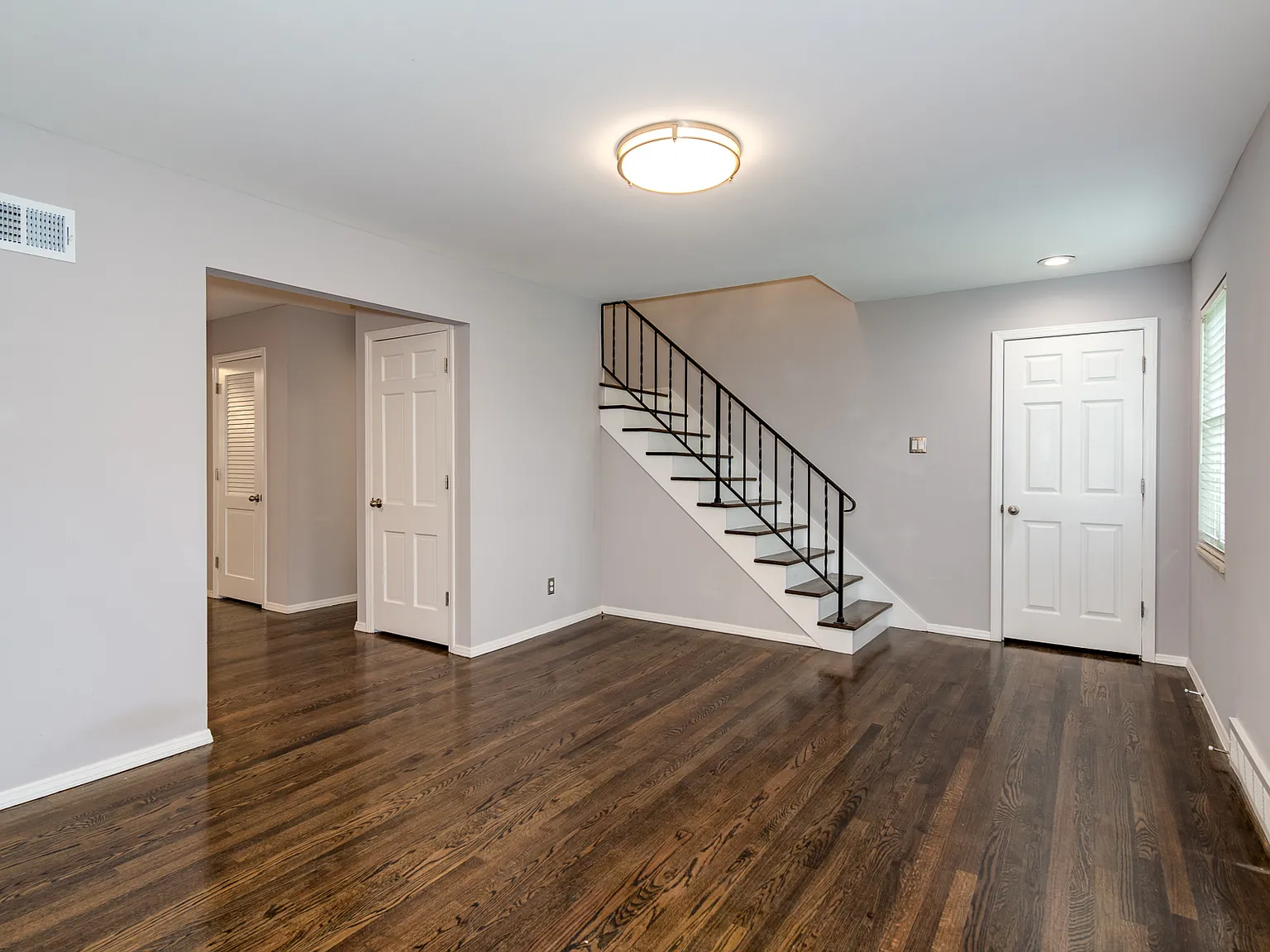 2 bed, $2,200 — Photo 4