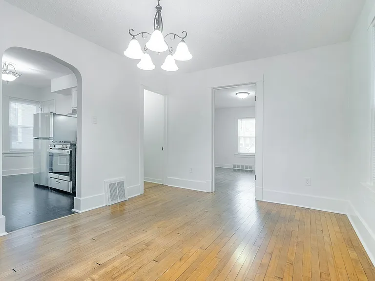 836 E Dayton St #1 — Photo 12