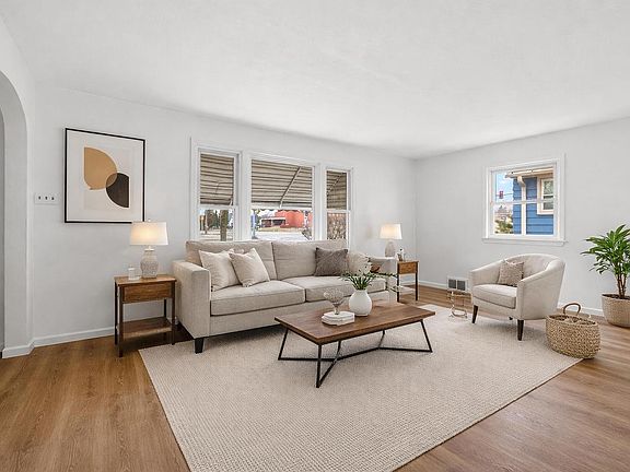 2nd image of 6726 West Silver Spring DRIVE