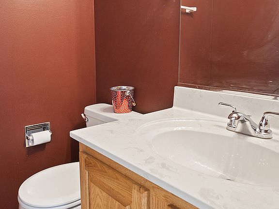 5th image of 51 W Briarwood Dr #0