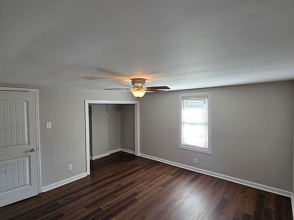 3rd image of 1211 SW 11 1/2 Ave