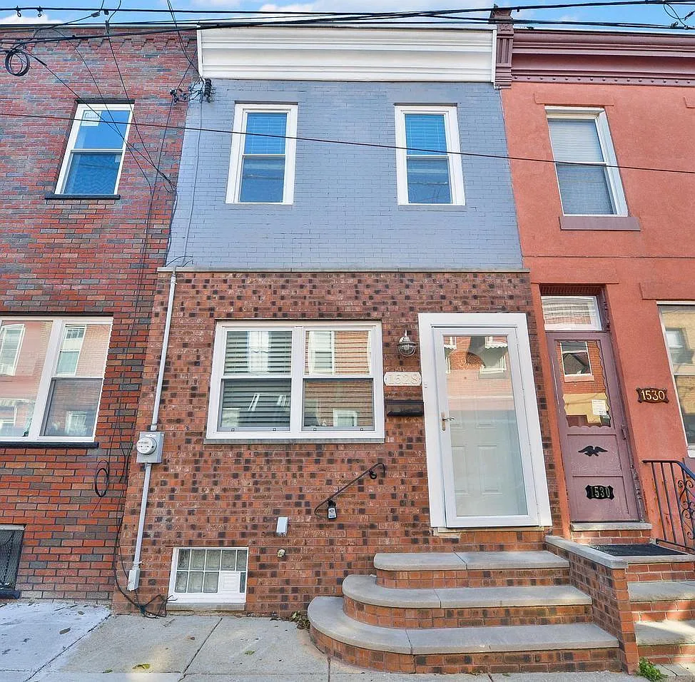 1528 Emily St — Photo 2