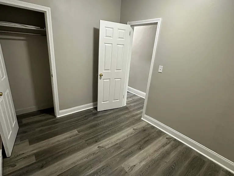 260 Lawrence St #2 — Photo 16